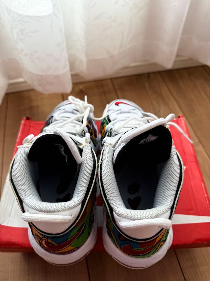 ★新品★モア アップ テンポ モアテン ピース ラブ スウッシュ　23.5cm