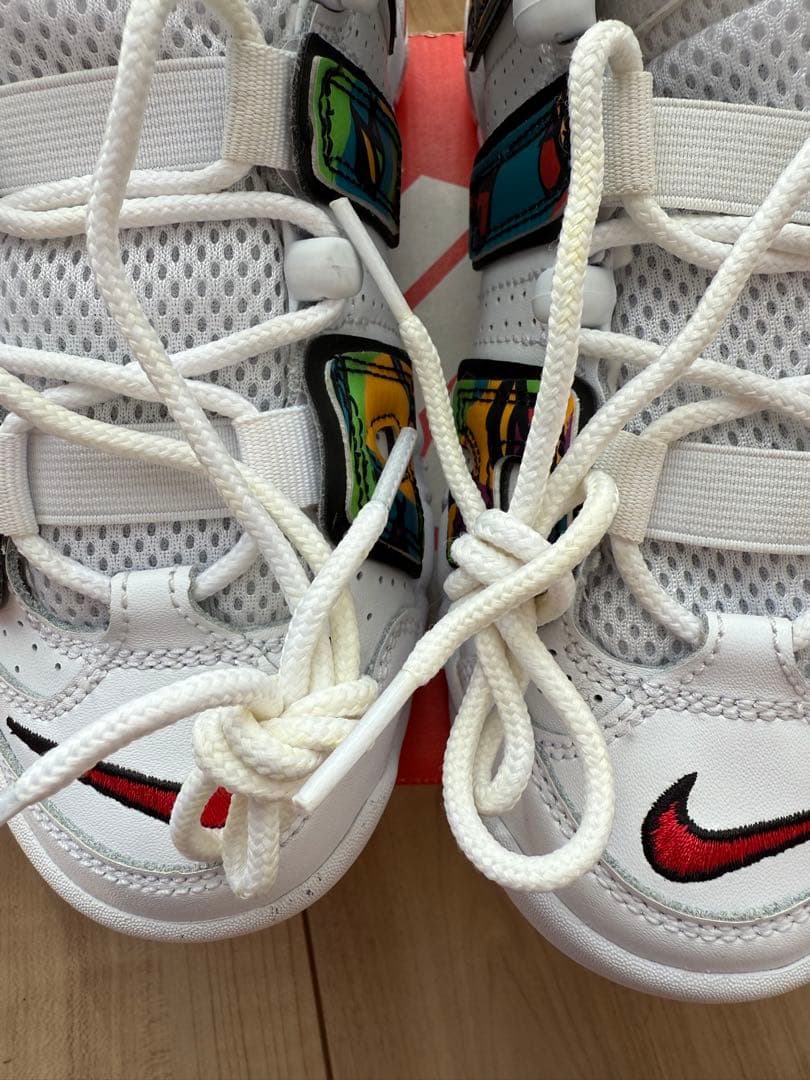 ★新品★モア アップ テンポ モアテン ピース ラブ スウッシュ　23.5cm