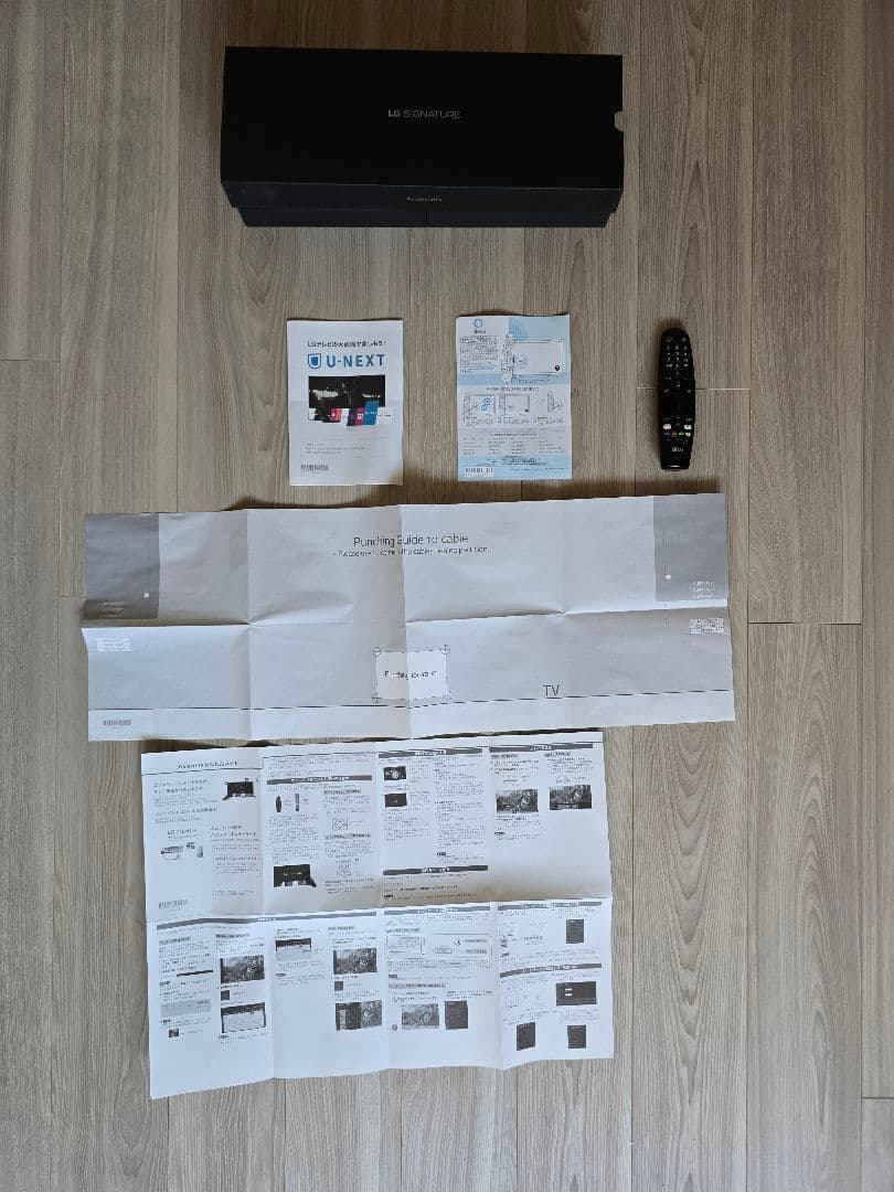 LG SIGNATURE 65インチ 壁がけ有機ELテレビ