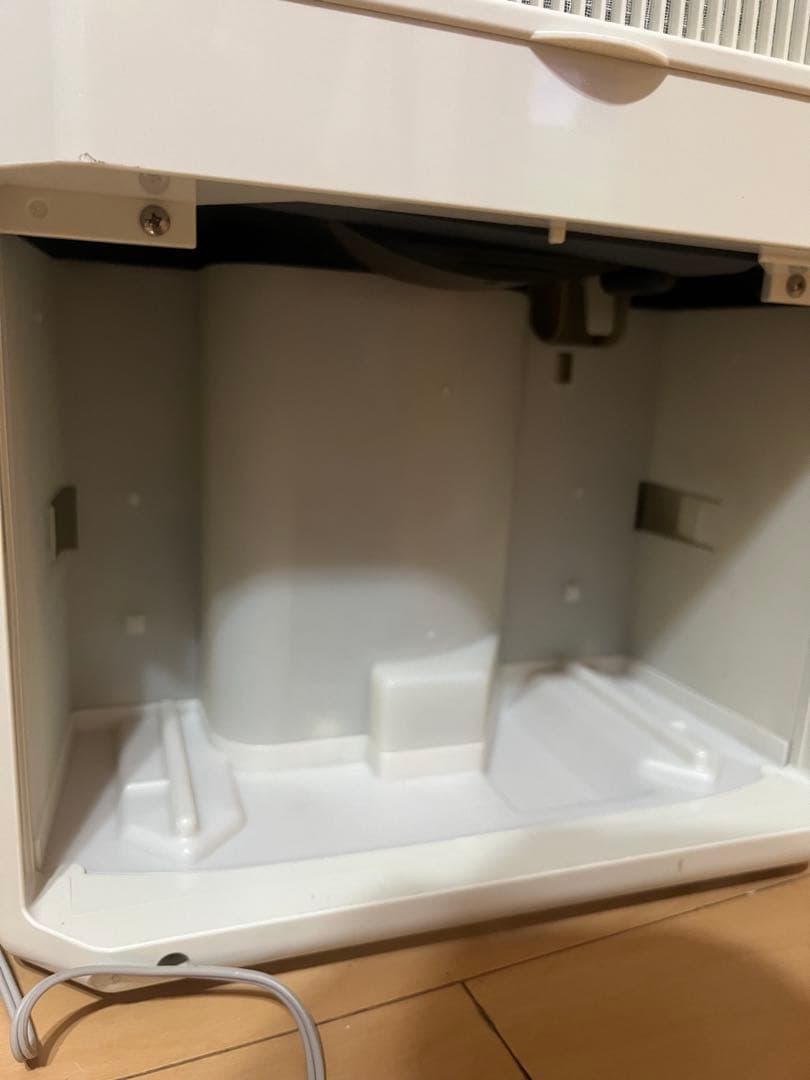 コロナ　2012年製　冷風・衣類乾燥除湿機　CDM-1012