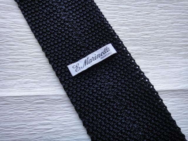 MARINELLA マリネッラ　ニットタイ シルク100% ネイビー