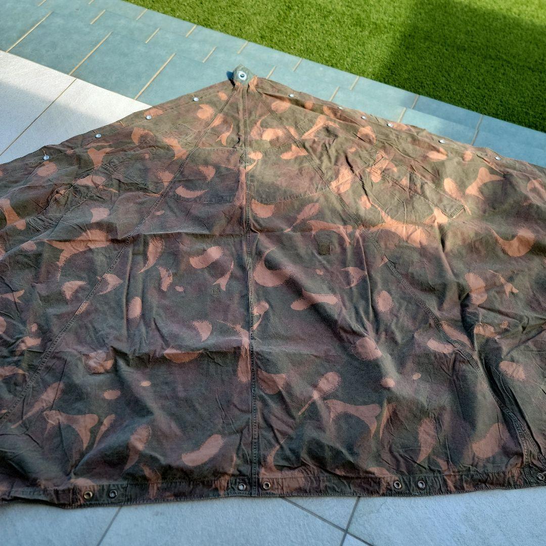 ハンガリー軍幕　ハリケーンカモ　二枚セット　純正ポール、ペグ付き