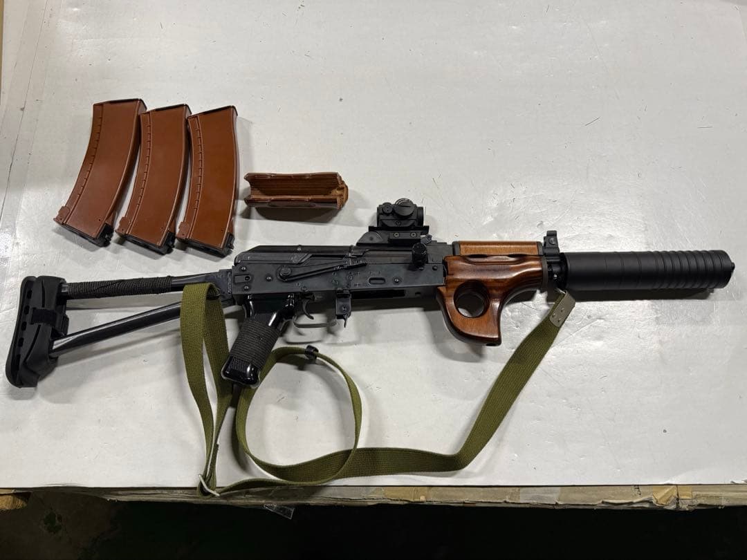 最終値下げ bolt airsoft aks74un