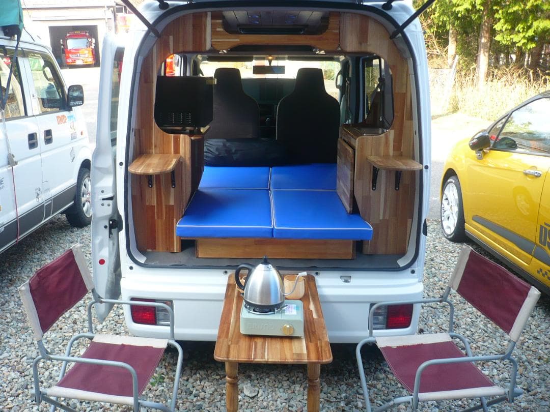 車中泊仕様～本格キャンピングカーまで製作しますっ！