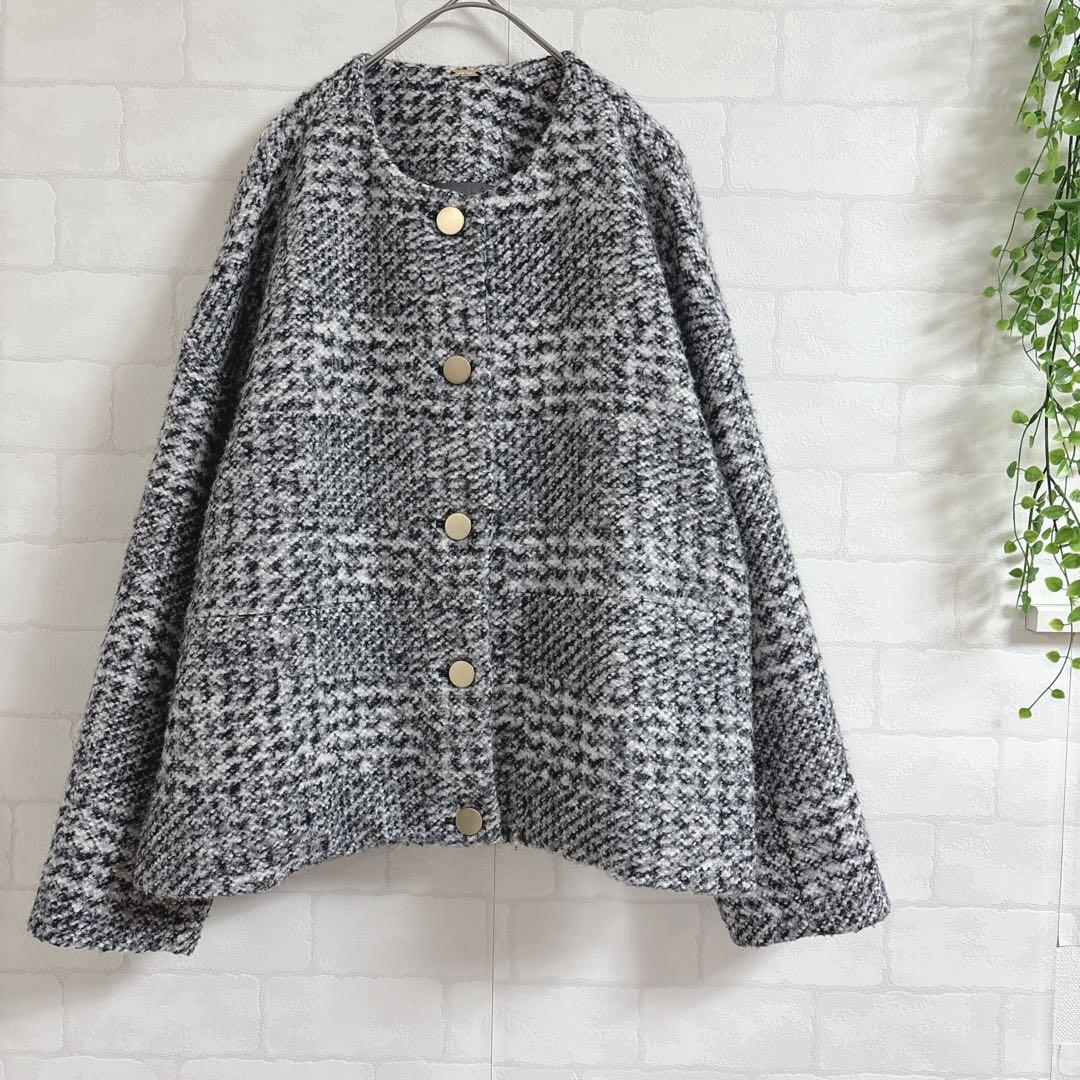 ミラオーウェン ノーカラー コクーン 金ボタン ショートコート ジャケット 上着