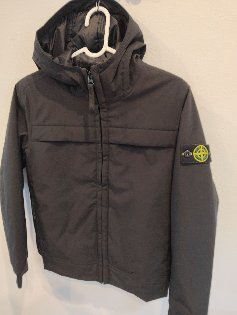 ストーンアイランド　Stone　ナイロンジャケット　140 ジュニア