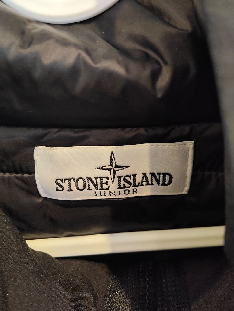 ストーンアイランド　Stone　ナイロンジャケット　140 ジュニア