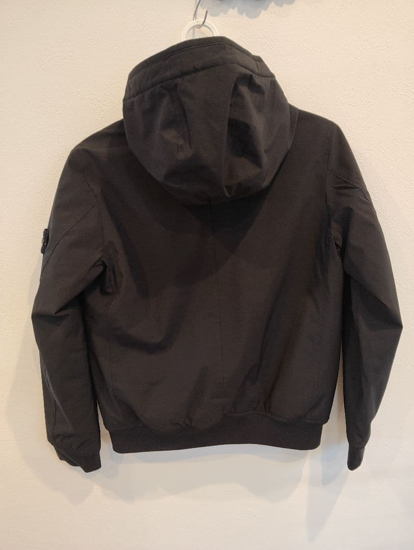 ストーンアイランド　Stone　ナイロンジャケット　140 ジュニア