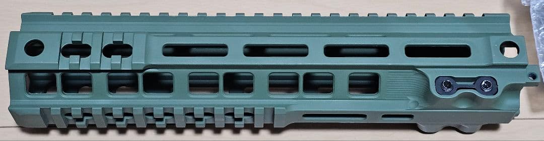 Z-Parts GEISSELE MK4 タイプ ハンドガード 10インチ