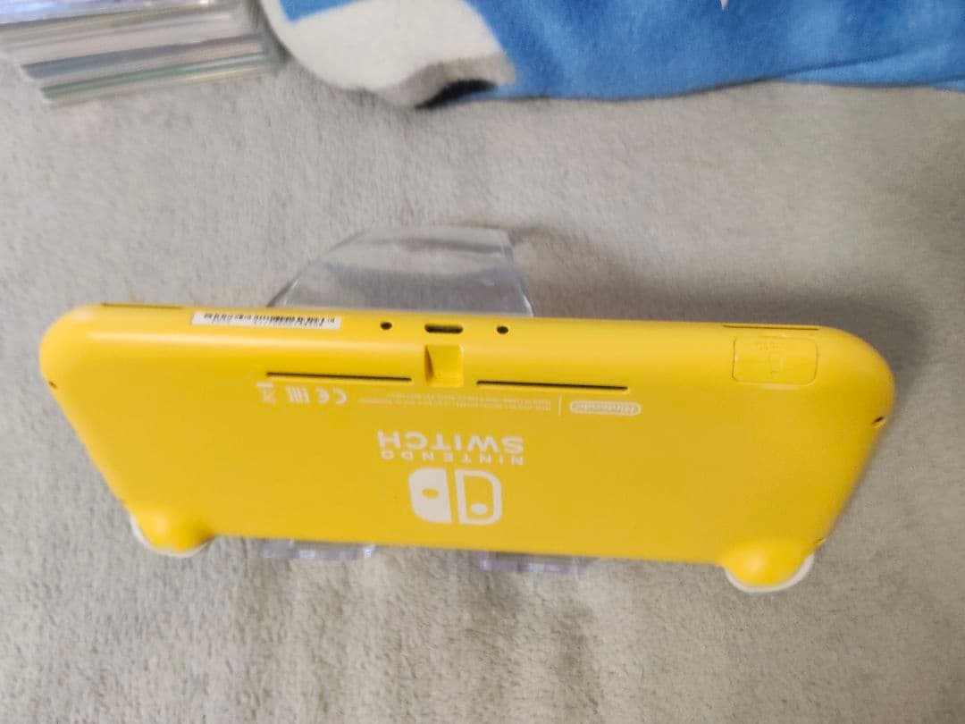 Switch Lite 本体のみ