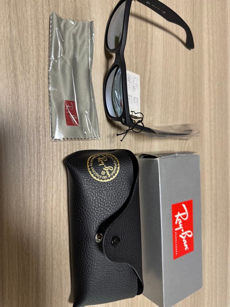 Ray-Ban RB2132F NEW WAYFARER レイバン