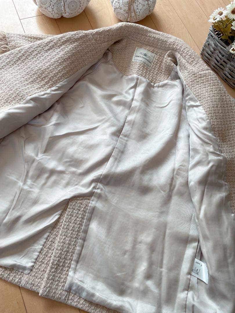 ◆ グレースコンチネンタル　ロービングフリンジコート ベージュ