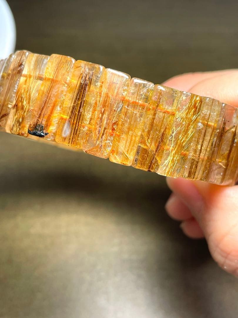 超高品質【新入荷】太陽放射タイチンルチル入バングル　ゴールドオレンジ（新品）