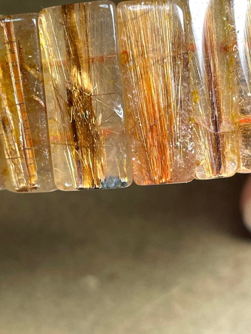 超高品質【新入荷】太陽放射タイチンルチル入バングル　ゴールドオレンジ（新品）