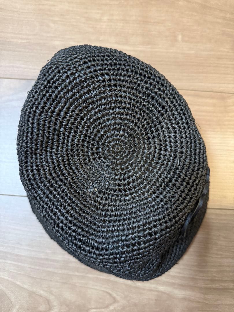 LOEWE ブラック バケットハット