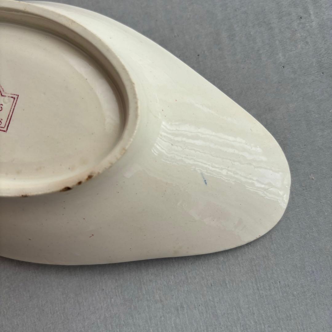 ピオニー❣️サルグミンヌ FAVORI 赤い鳥のラヴィエ