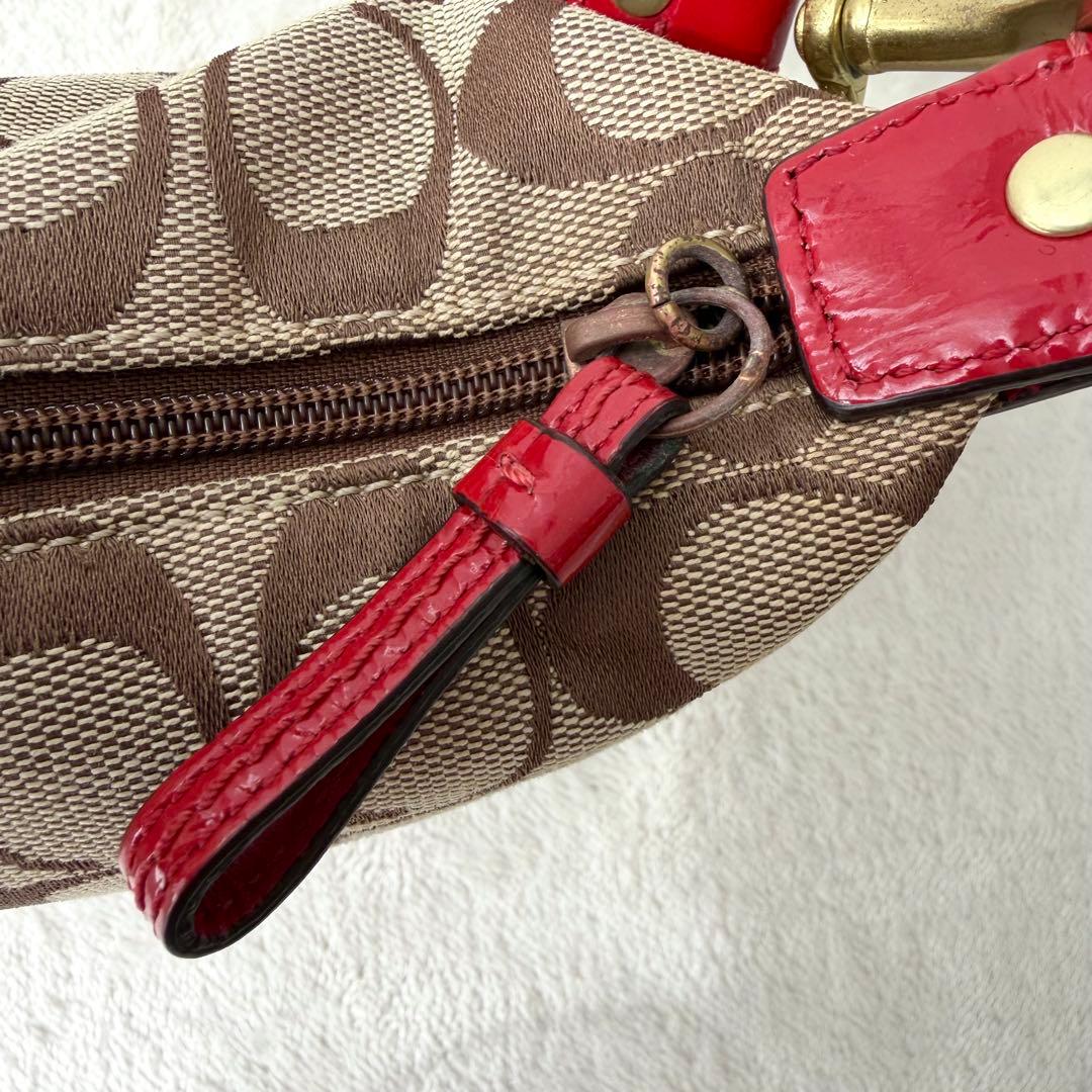 COACH シグネチャー 赤red ワンショルダー アクセサリーポーチ41642