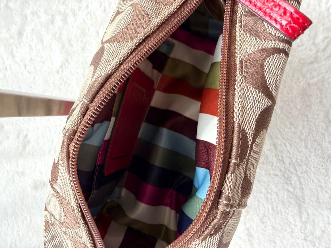 COACH シグネチャー 赤red ワンショルダー アクセサリーポーチ41642