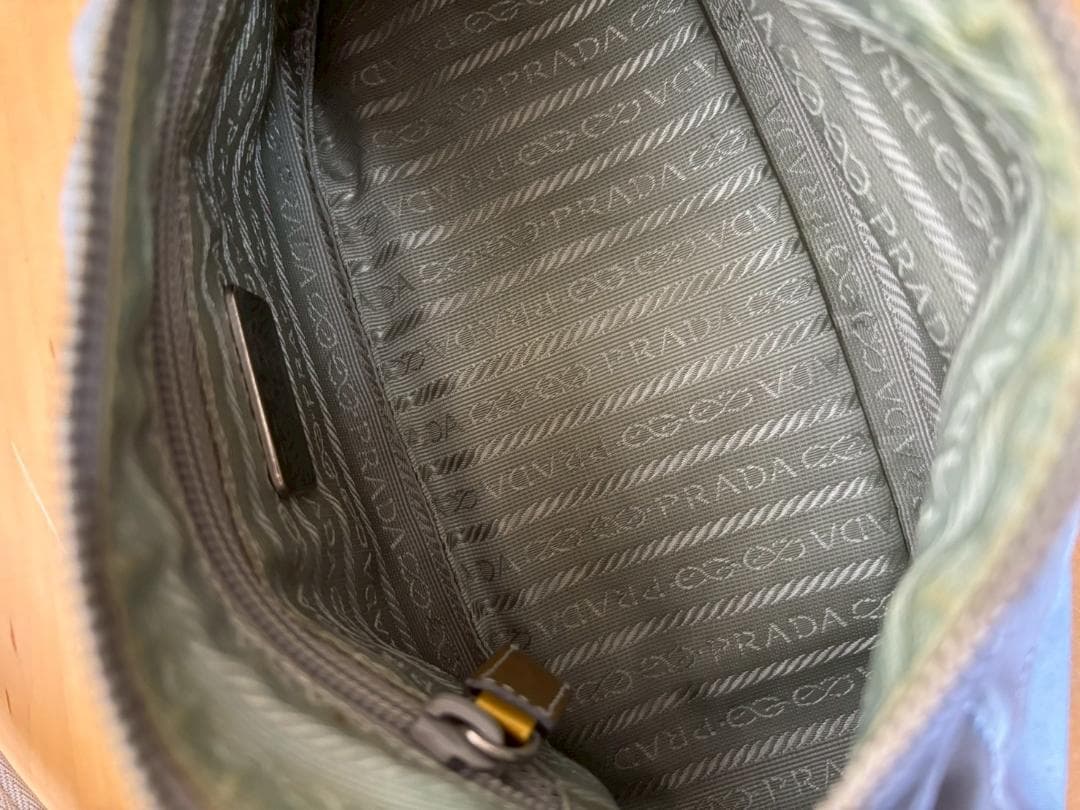稀少　PRADA　プラダ　キルティング　ショルダーバッグ　ナイロン