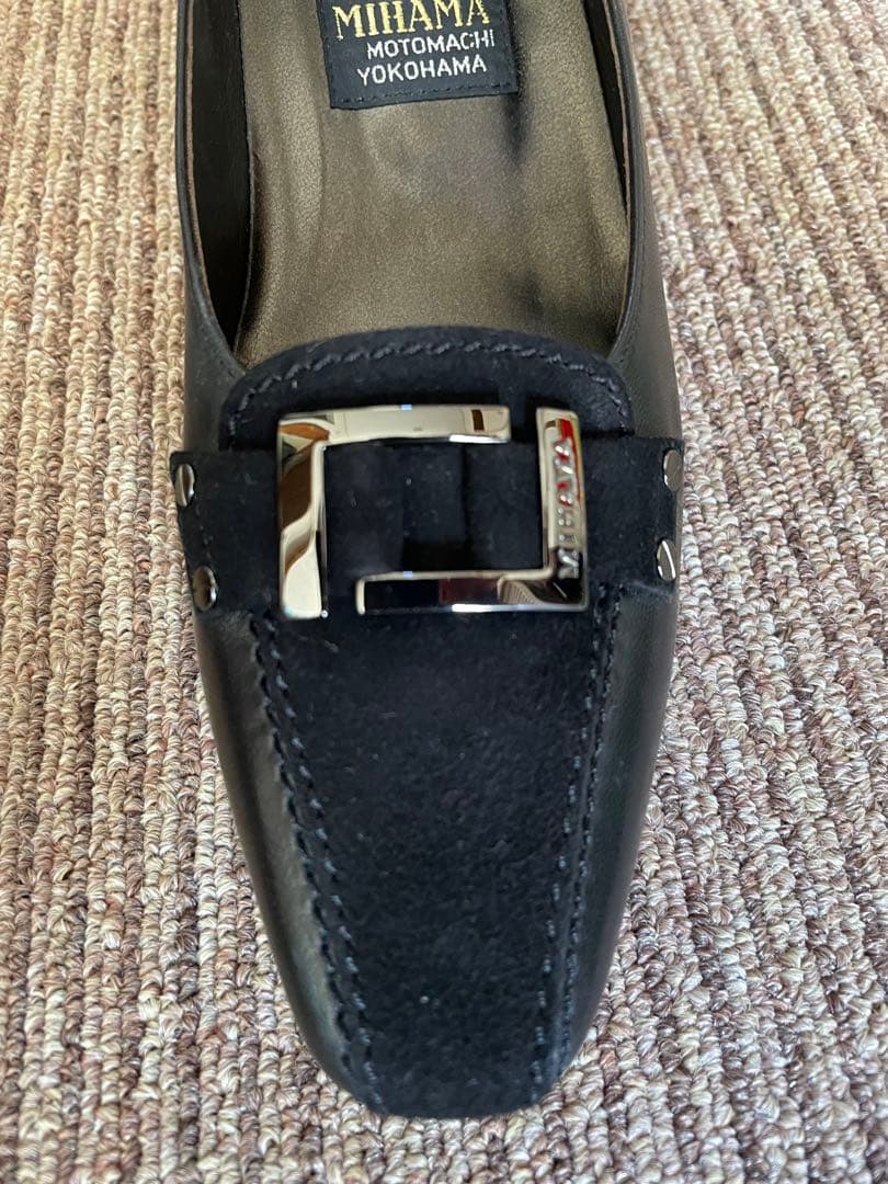 MIHAMA 黒 レザー バックル付き靴 22.5cm