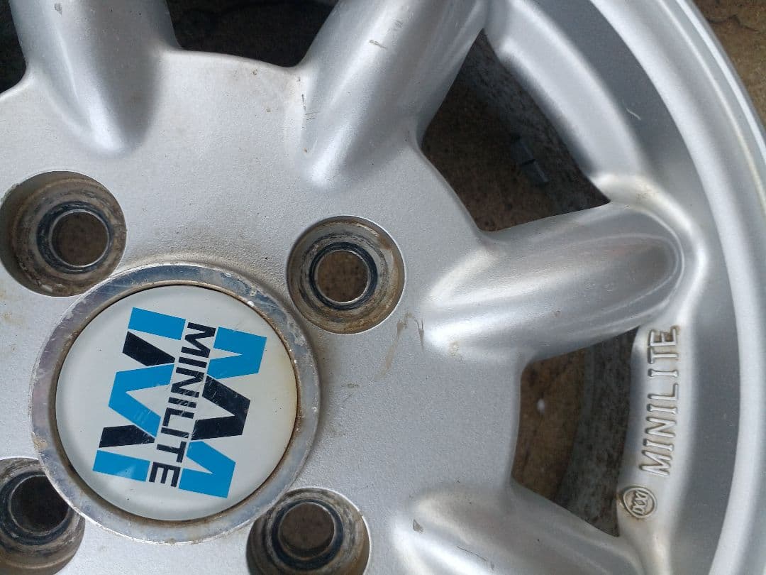 ミニライト　13インチホイール　MINILITE　エブリィワゴン　4穴