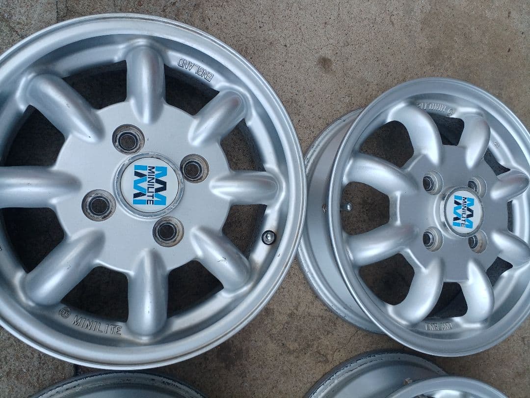 ミニライト　13インチホイール　MINILITE　エブリィワゴン　4穴