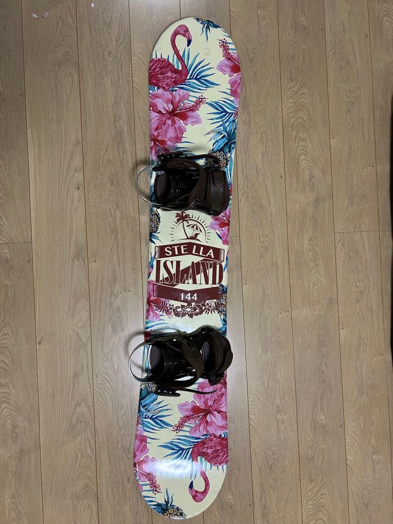 STELLA  144 スノーボード3点セット　ケース付
