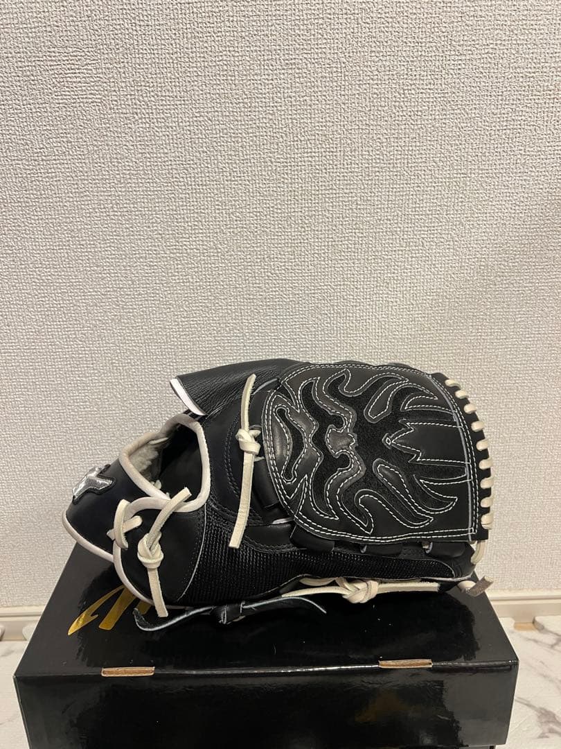 H*y様 ミズノプロ　硬式投手グローブ　オーダー