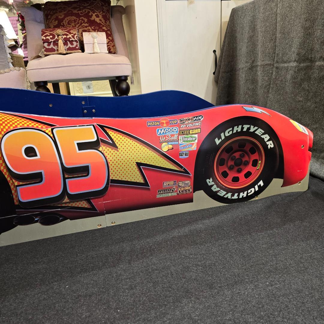 i+【引取大歓迎】 Delta ディズニー ピクサー カーズ ベットフレーム