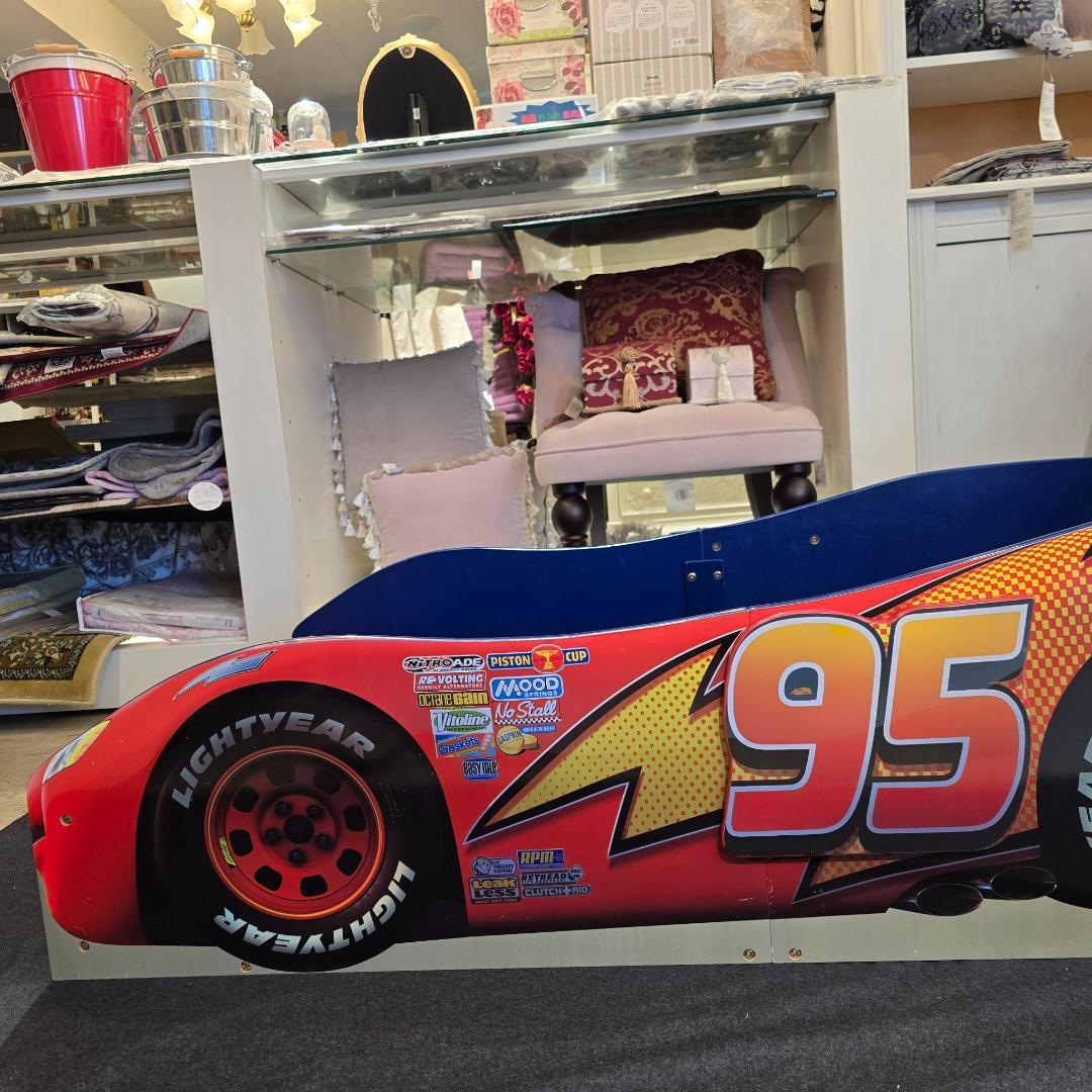 i+【引取大歓迎】 Delta ディズニー ピクサー カーズ ベットフレーム