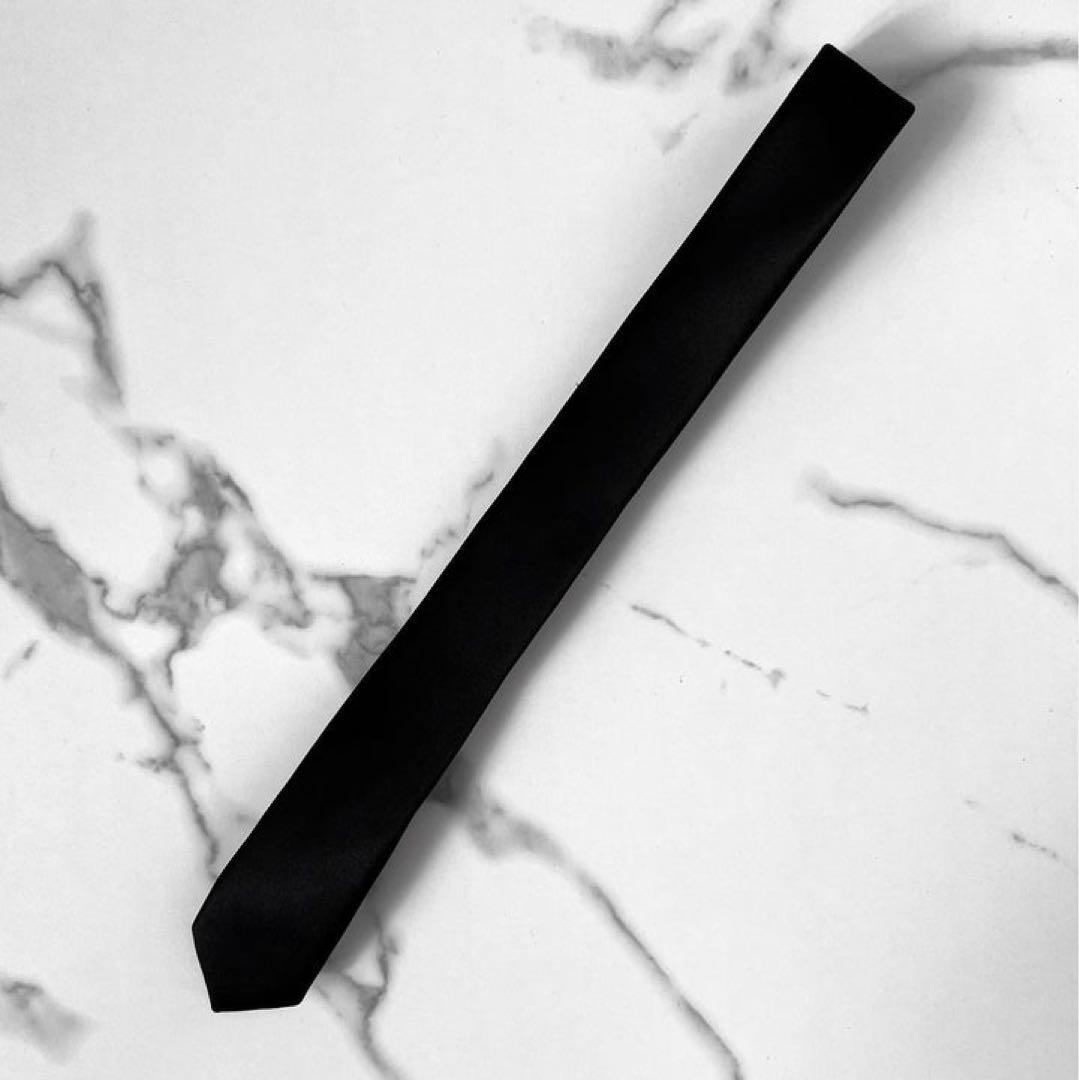 PANERO ブラック ネクタイ シルク100%