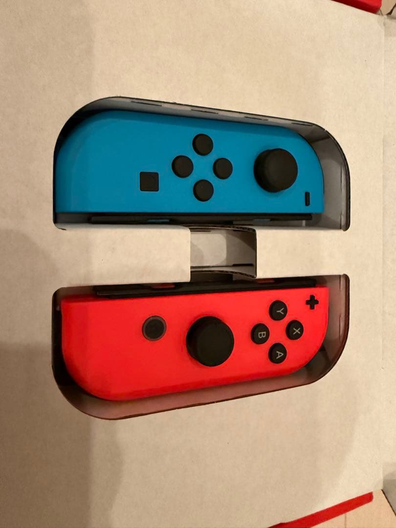 【超美品】Nintendo Switch 本体 HAD-S-KABAH