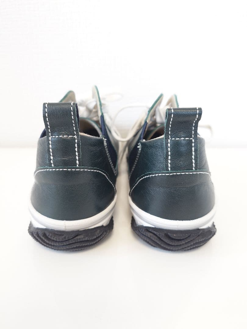 【未使用】スピングルムーブ レザースニーカー SPM-442 ダークブルー XS