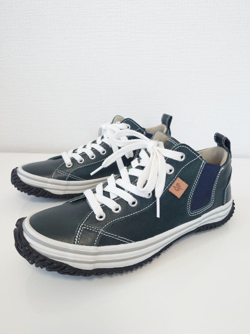 【未使用】スピングルムーブ レザースニーカー SPM-442 ダークブルー XS