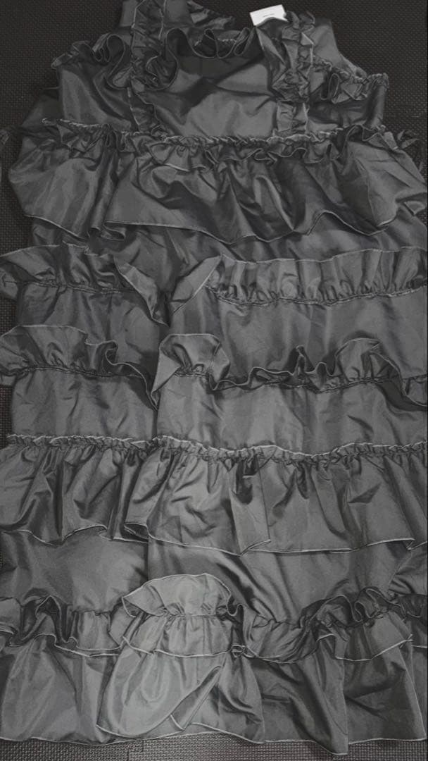 merry Jenny フリルティアードワンピース グレー