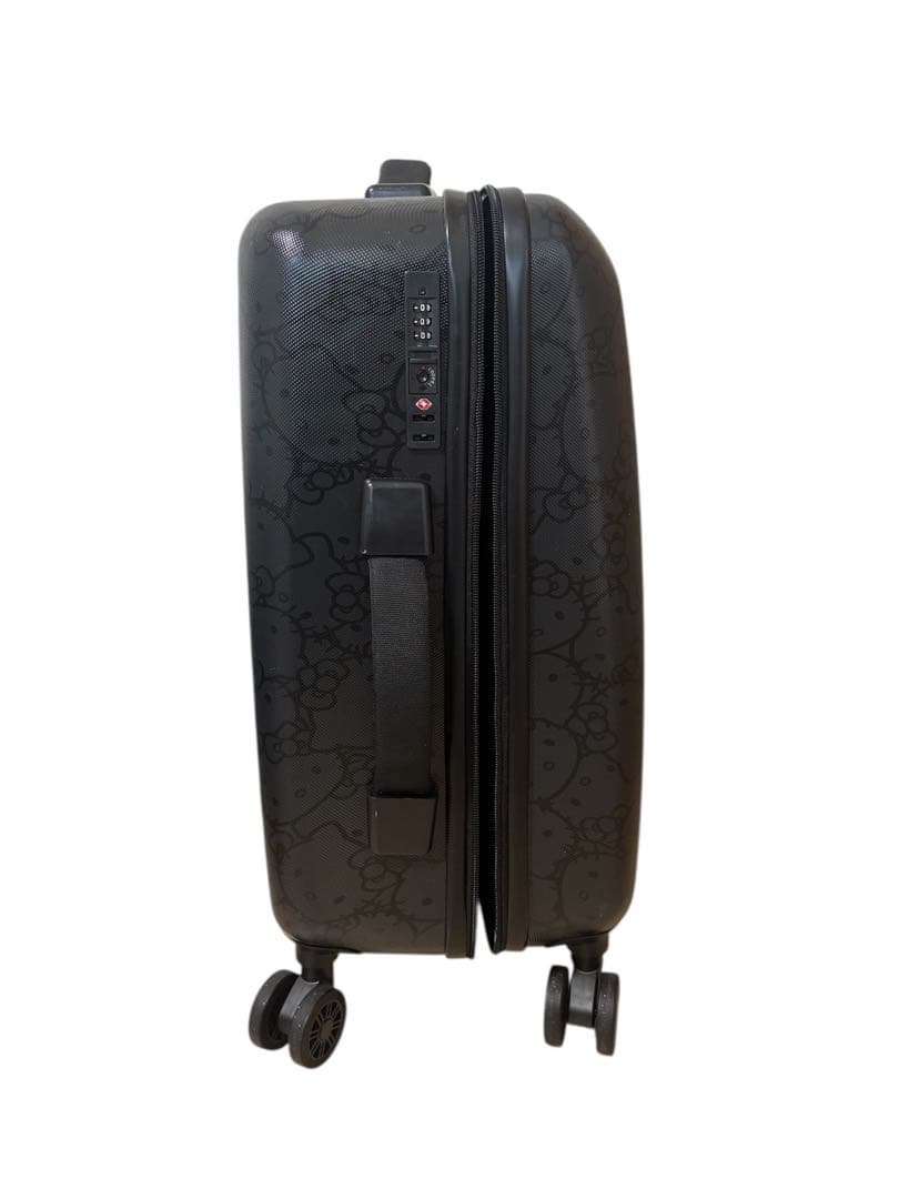 ハーシェル　ハローキティ　サンリオ　キャリーケース　限定　コラボ　旅行　キティー