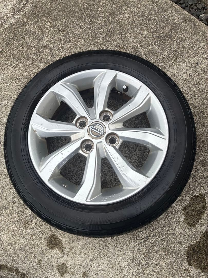 デイズルークス b21a純正14インチ ホイール