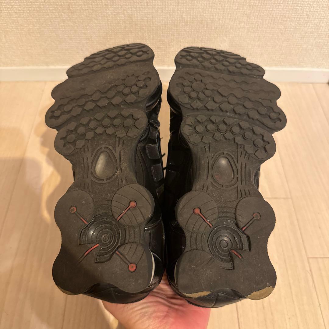 Nike Shox ブラック スニーカー