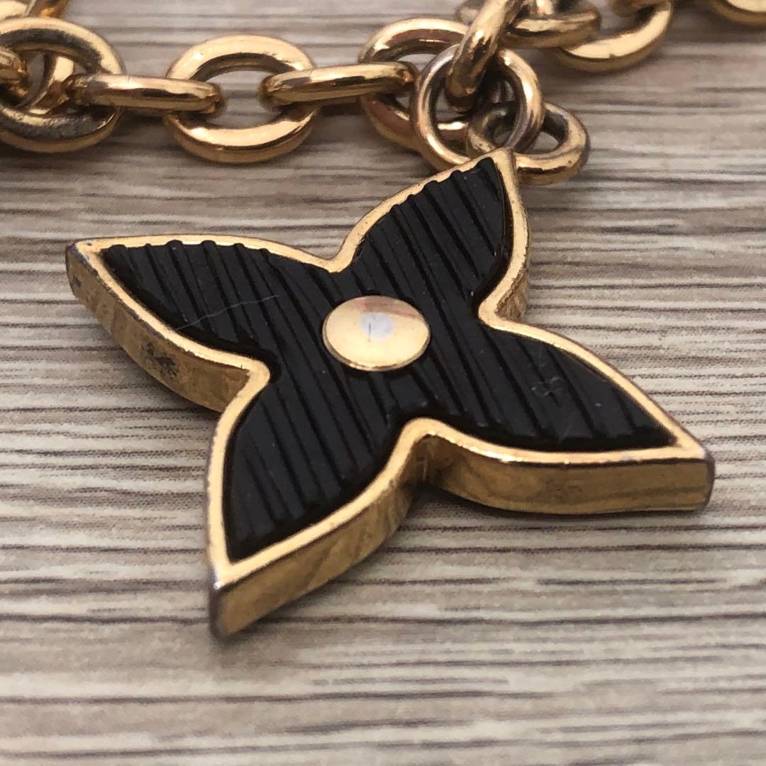 正規品 ヴィトン キーホルダー チャーム M68999 ゴールドカラー