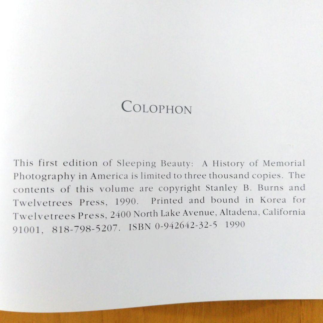 稀少写真集【Sleeping Beauty】アメリカの死者たちの写真 1990