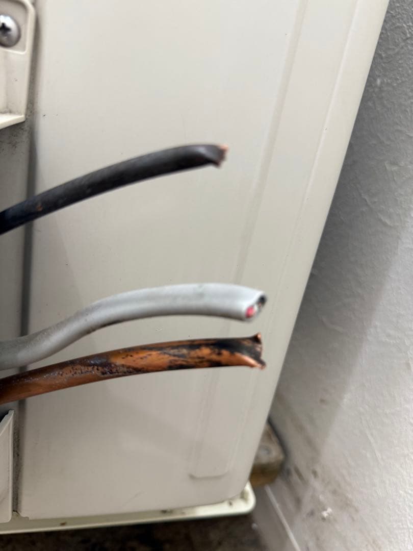 富士通　FUJITSU　エアコン　～１４畳　人感センサー搭載　AS-J40C-W