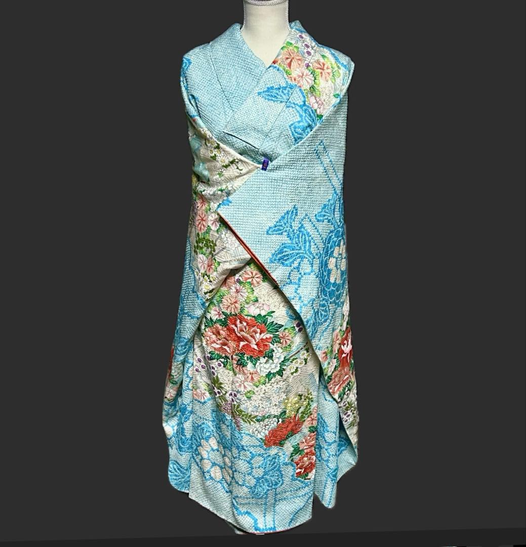 最高級　絞りと刺繍　水色 　オレンジ系花柄 　金駒刺繡　金糸　振袖 着物