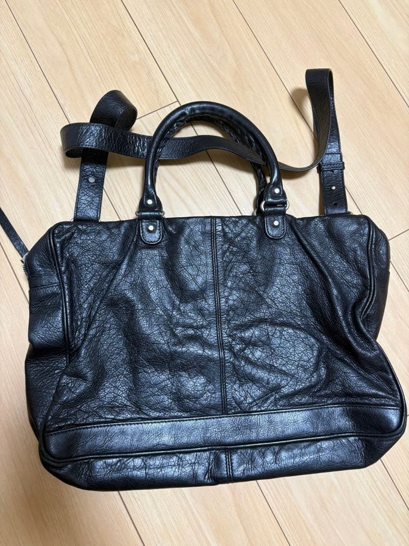 バレンシアガ　ブリーフケース　ビジネスバッグ　スタッズ　レザー