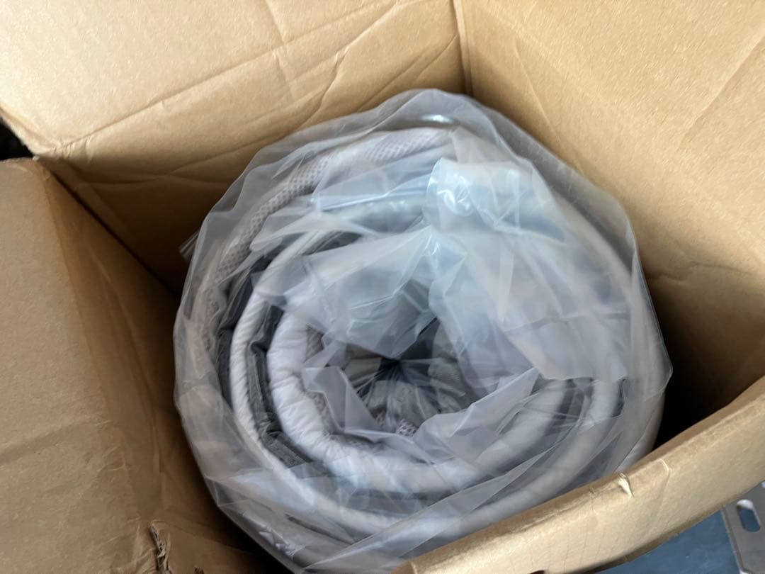 未使用訳あり　真空圧縮ロールでお届け 　匠モデルマットレス　キング　K　ホワイト