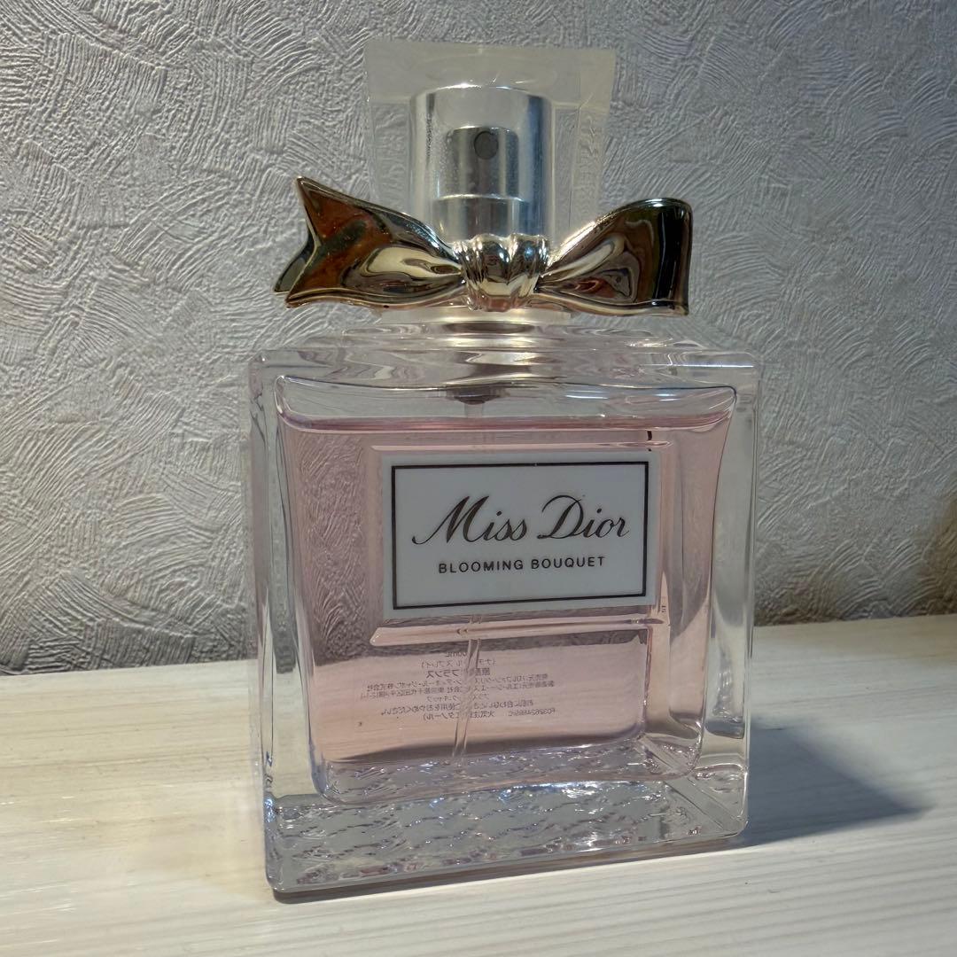 Miss Dior Blooming Bouquet 香水