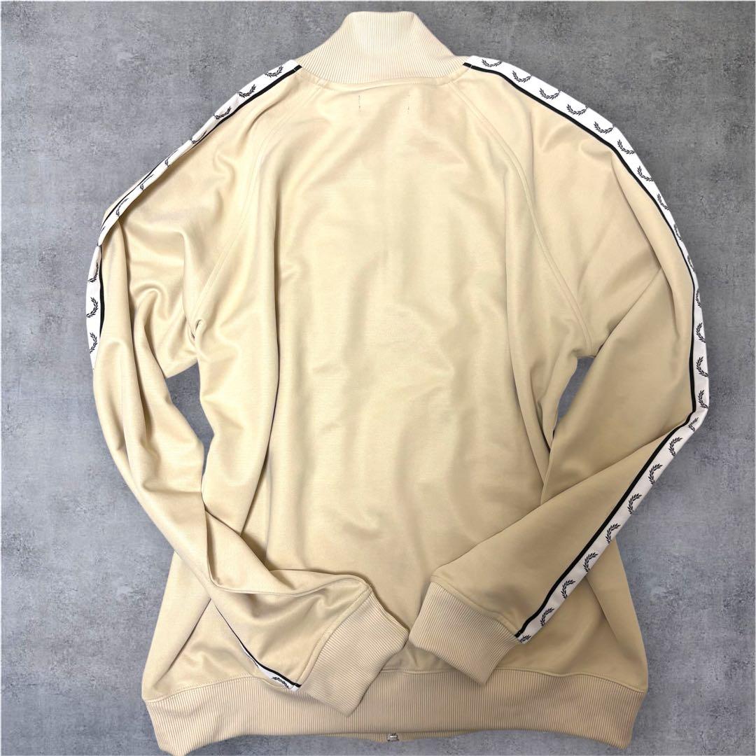 【極美品】フレッドペリー トラックジャケット XL ベージュ