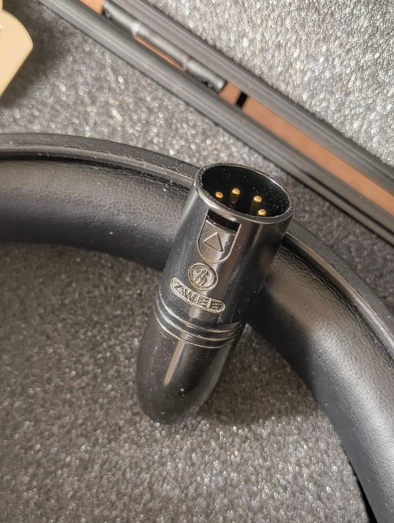 HarmonicDyne Zeus ヘッドフォン