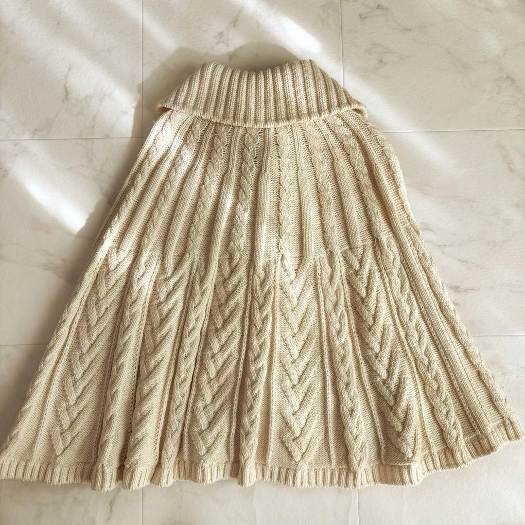 バーバリー ブルーレーベル ケーブル ニットポンチョ アイボリー 38