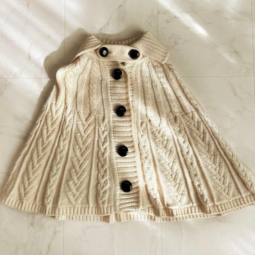 バーバリー ブルーレーベル ケーブル ニットポンチョ アイボリー 38