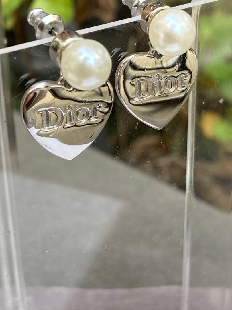クリスチャンディオールDior ハートパールピアス